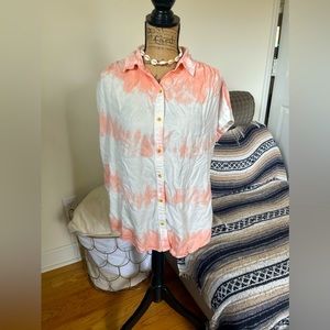 Tie Dye Women’s large button up beachy